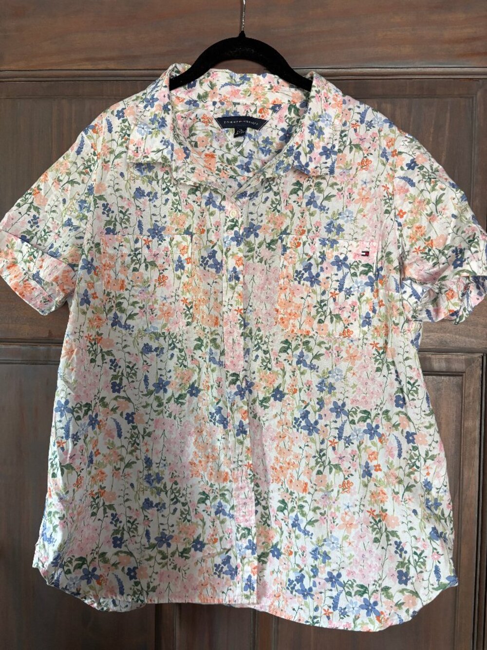 Tommy Hilfiger button down collared shirt- womens XL